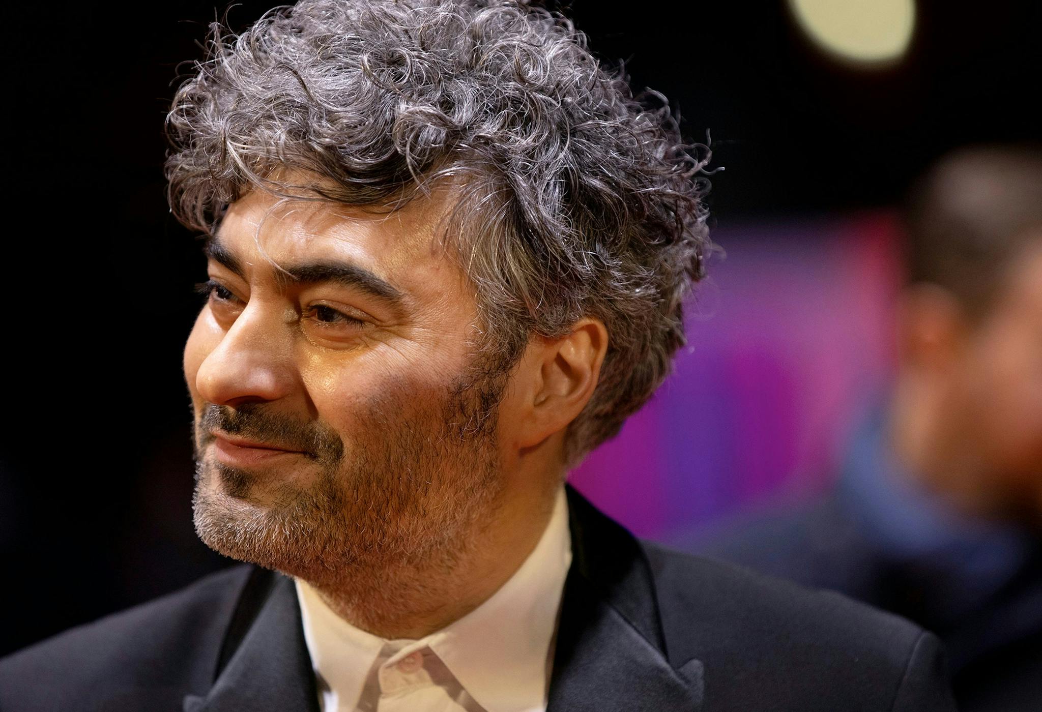 El director italiano Giacomo Abbruzzese en la presentación de 'Disco Boy' en el Festival de Berlín de 2023